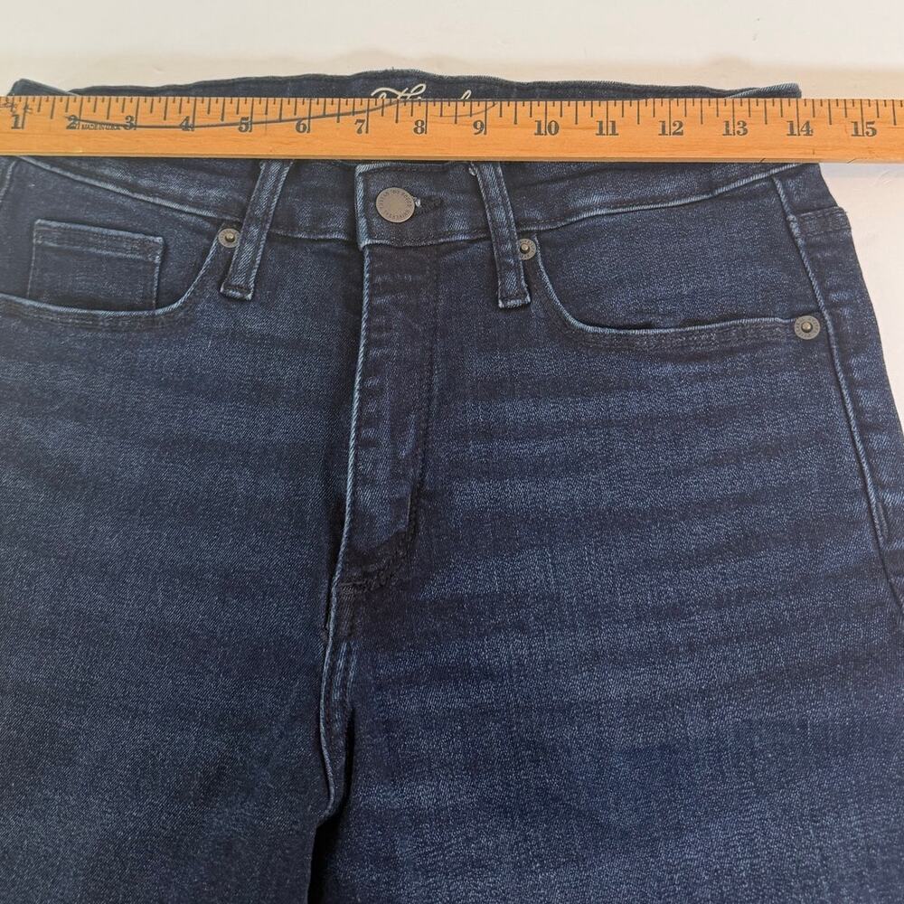Universal Thread High Rise Bermuda Jean Shorts Women’s Size 8/29R Dark Wash - Picture 8 of 10